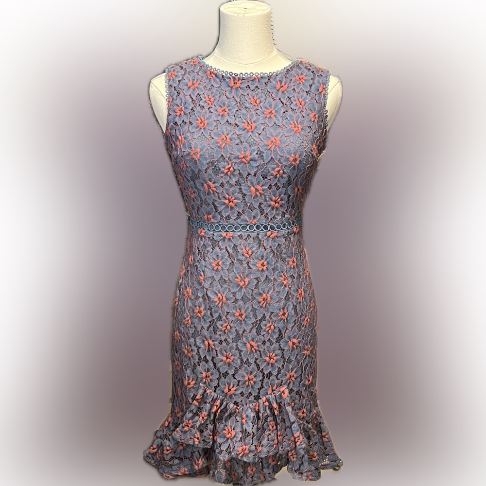 Cover/Story Lace Dress